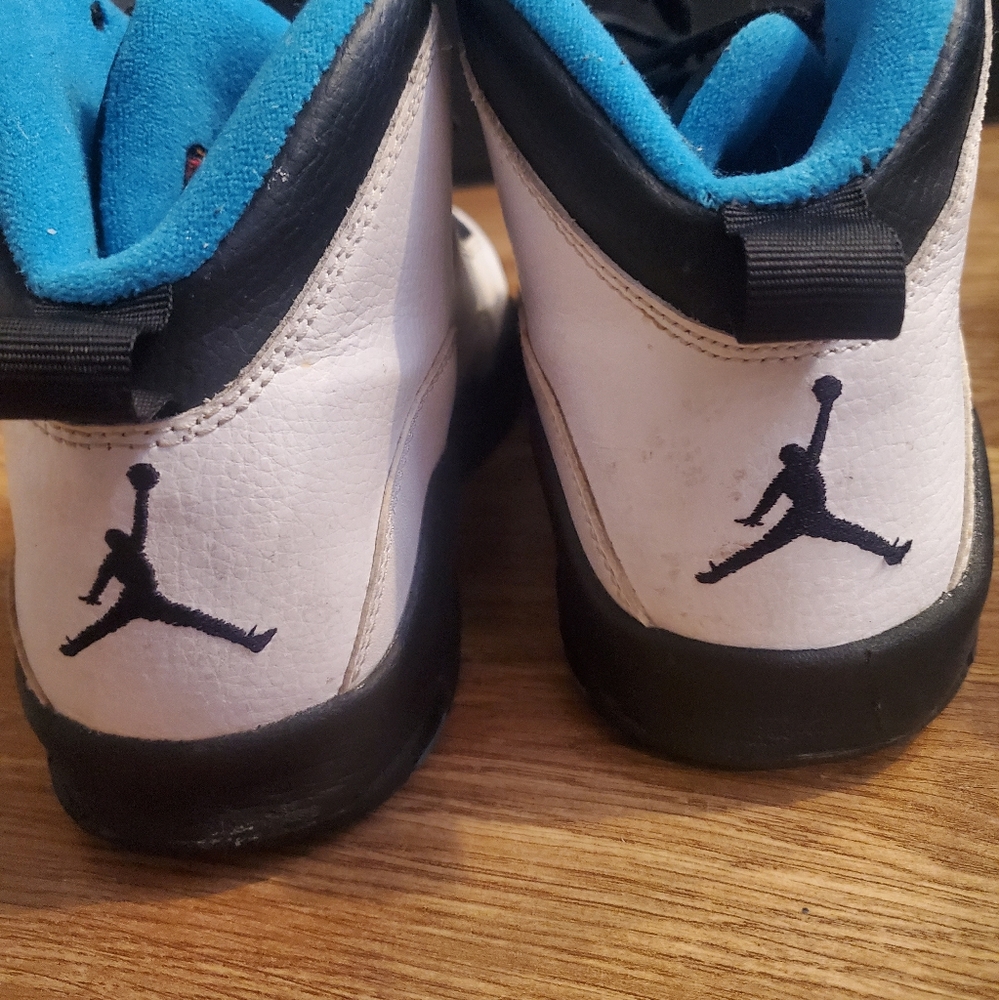 Jordan 10 - Picture 2 of 5
